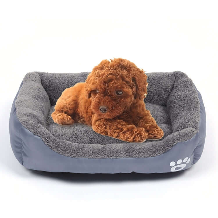 1. Warm and comfortable, designed to give your pet a place to rest. 2. Wear-resistant, dirt-resistant and breathable. 3. PP cotton filling, multi-color optional. 4. Easy to clean, no sticky hair. 5. Moisture-proof, protect the cervical spine.Specification