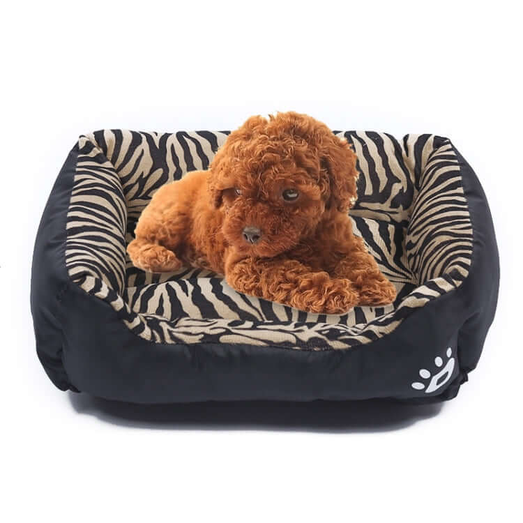 1. Warm and comfortable, designed to give your pet a place to rest. 2. Wear-resistant, dirt-resistant and breathable. 3. PP cotton filling, multi-color optional. 4. Easy to clean, no sticky hair. 5. Moisture-proof, protect the cervical spine.Specification